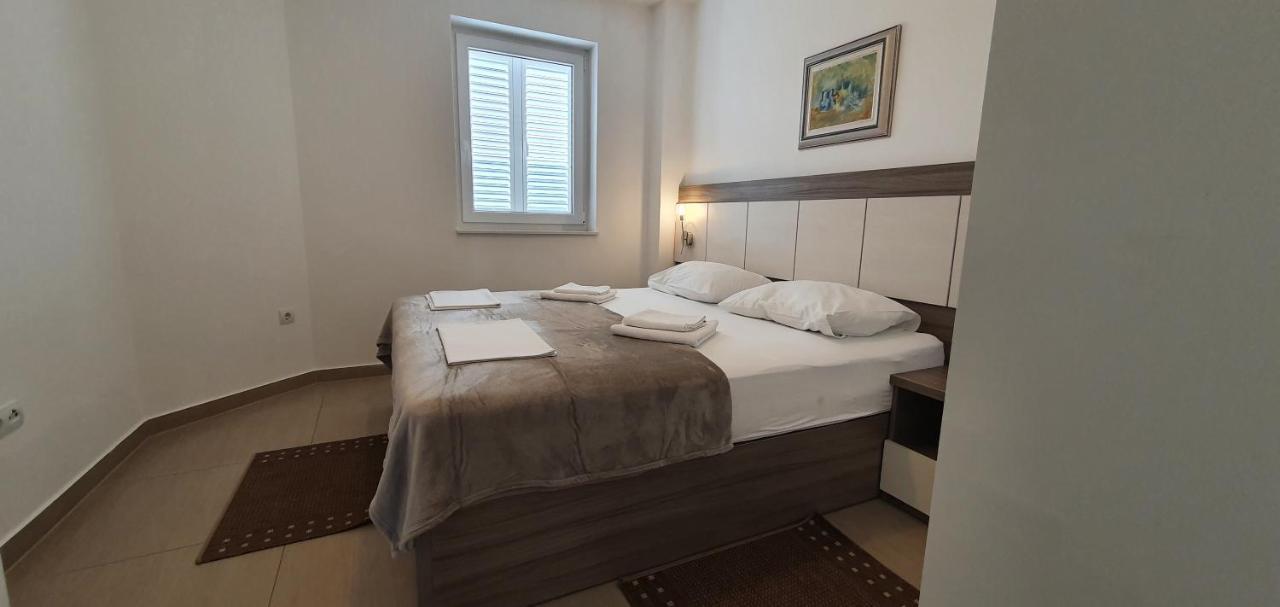 Apartments Lofiel Новаля Екстериор снимка