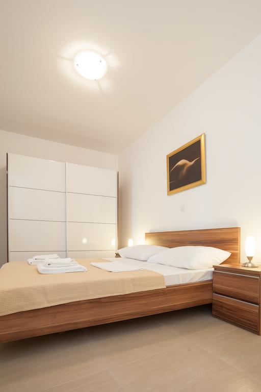 Apartments Lofiel Новаля Стая снимка